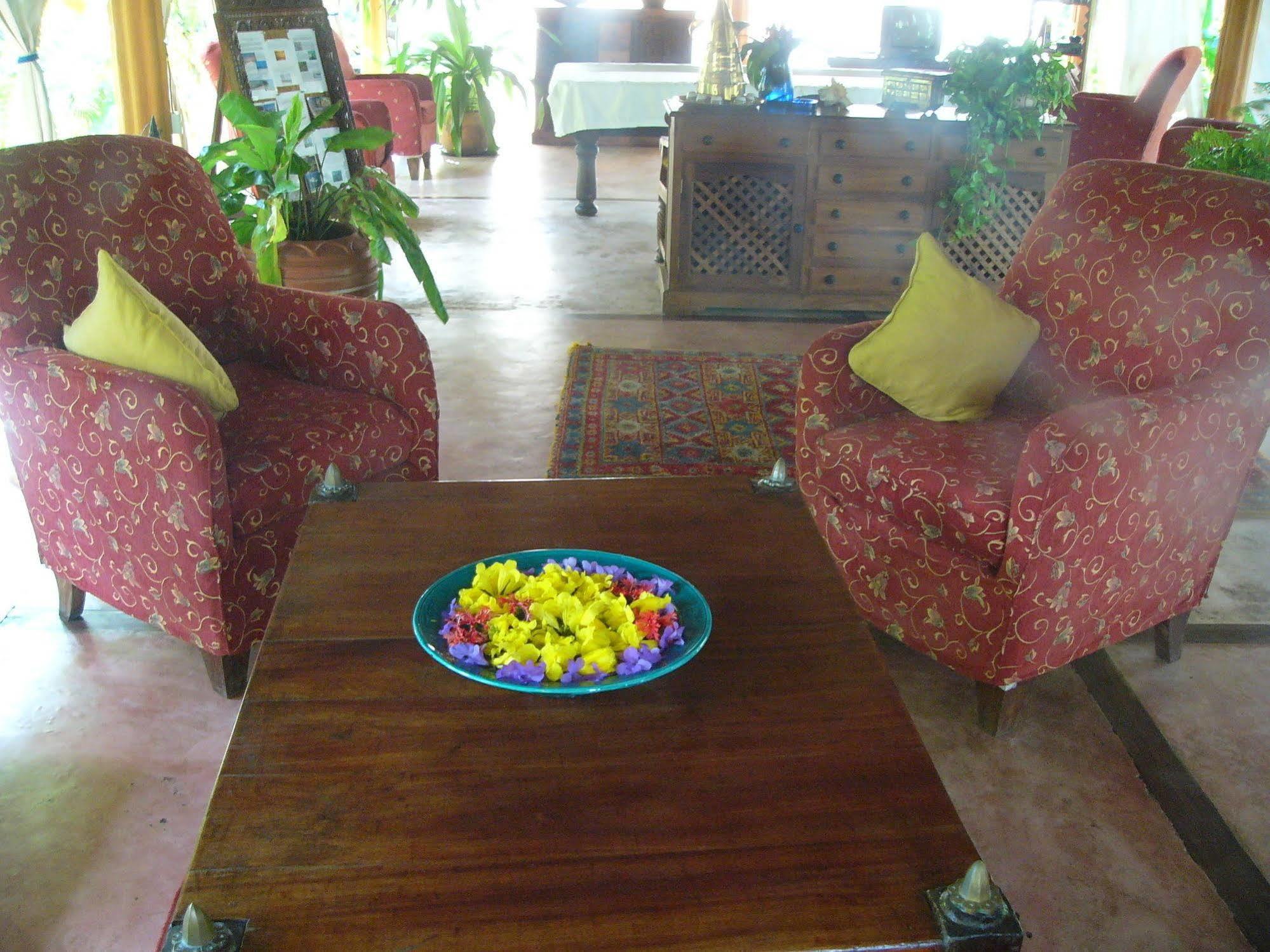 Kinasi Lodge Utende Εξωτερικό φωτογραφία