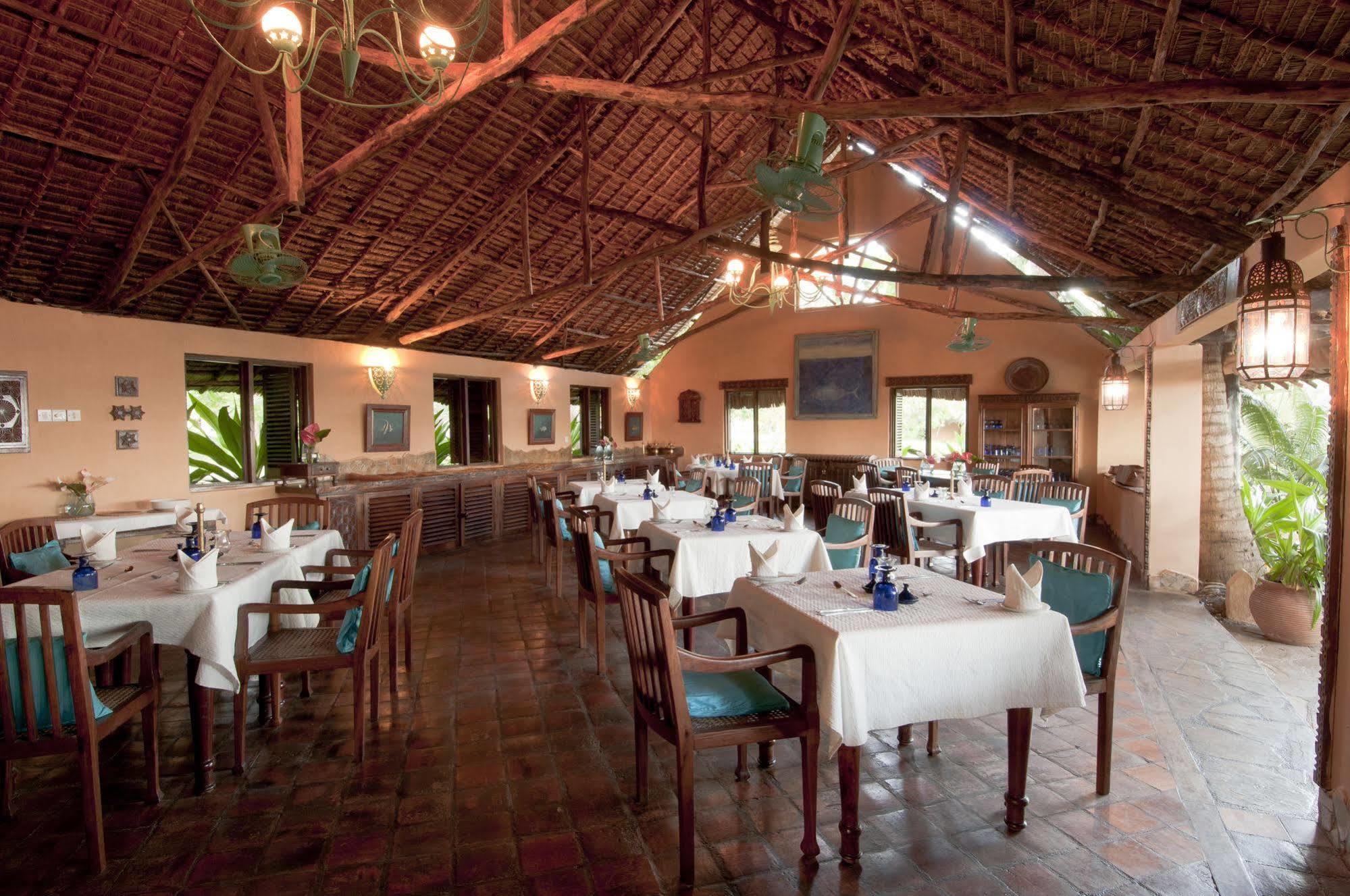 Kinasi Lodge Utende Εξωτερικό φωτογραφία