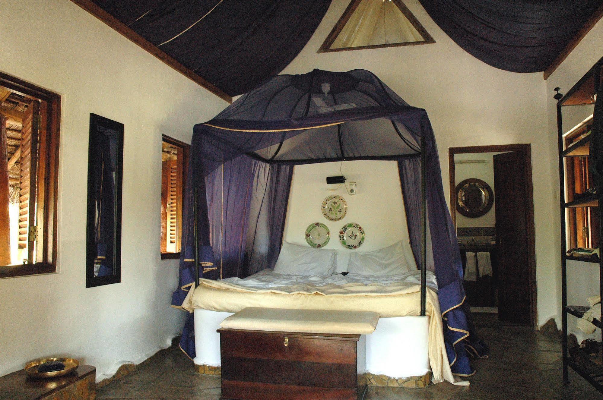 Kinasi Lodge Utende Εξωτερικό φωτογραφία