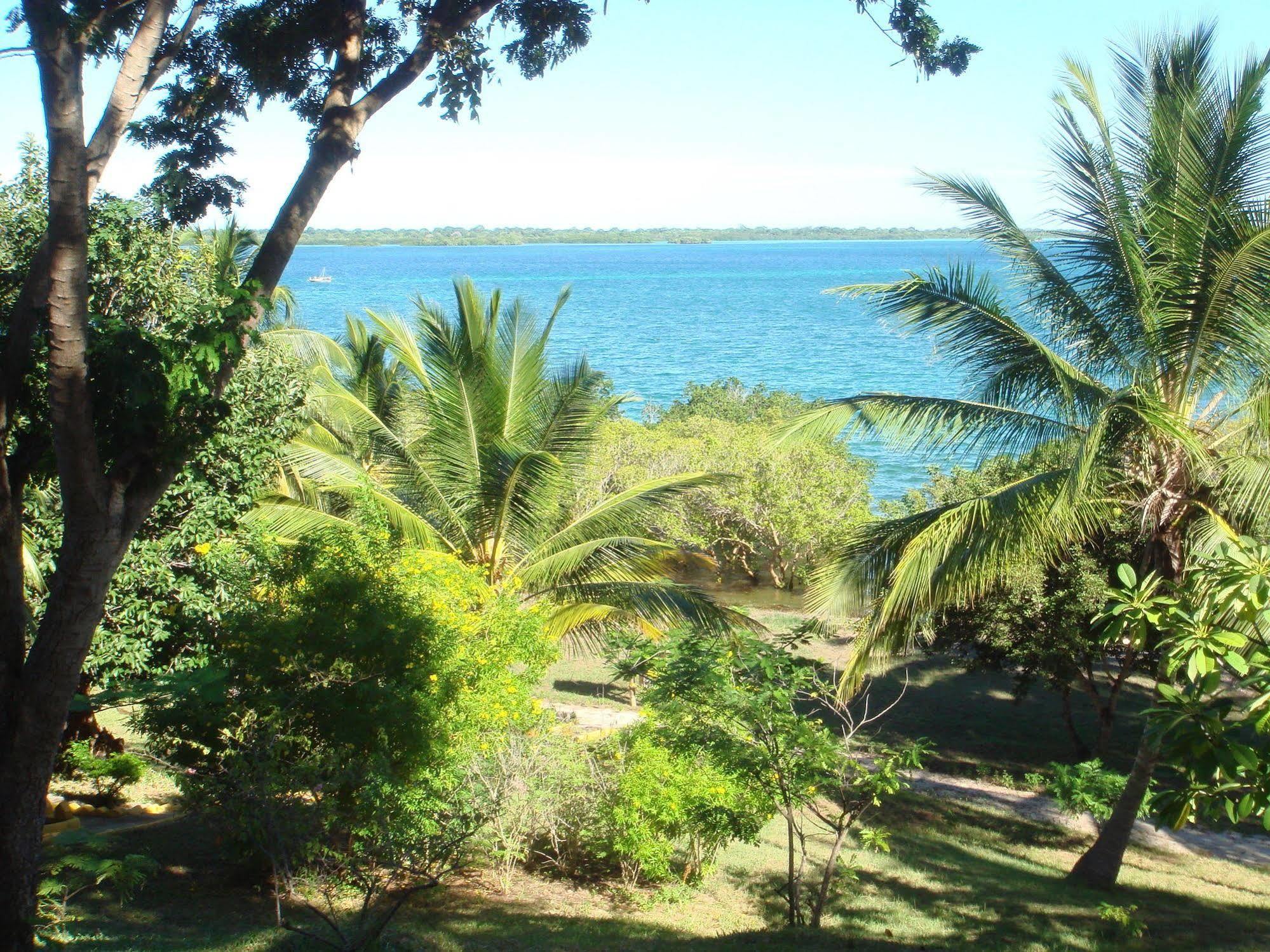 Kinasi Lodge Utende Εξωτερικό φωτογραφία